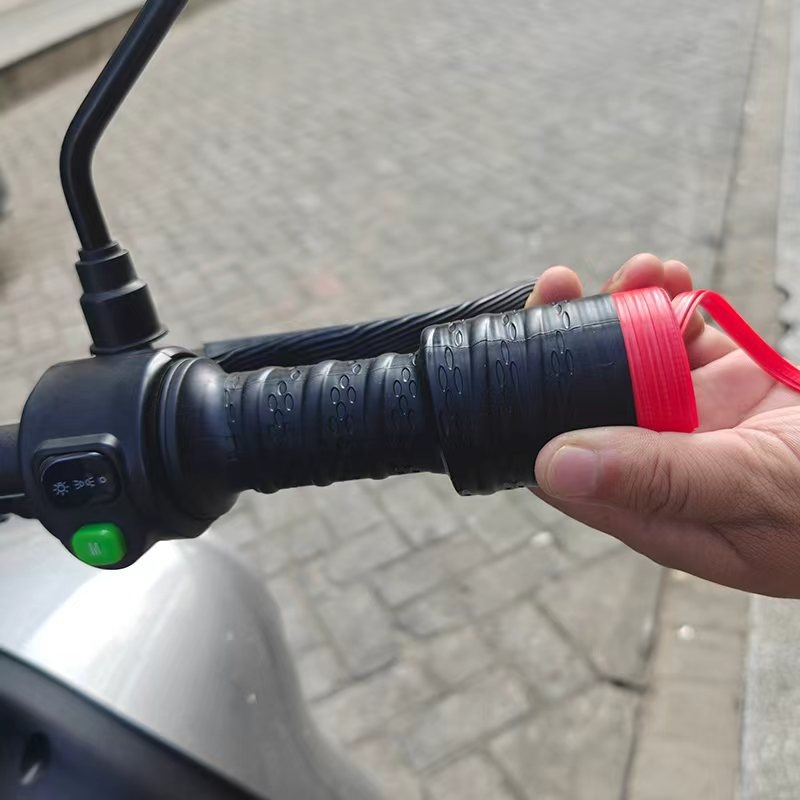 Motorcycle Handlebar Cover Bra - огляд і ціна Motorcycle Gear Sleeve